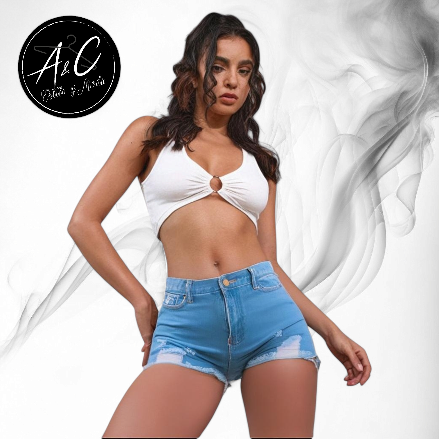 Short Jeans Claro Rasgado