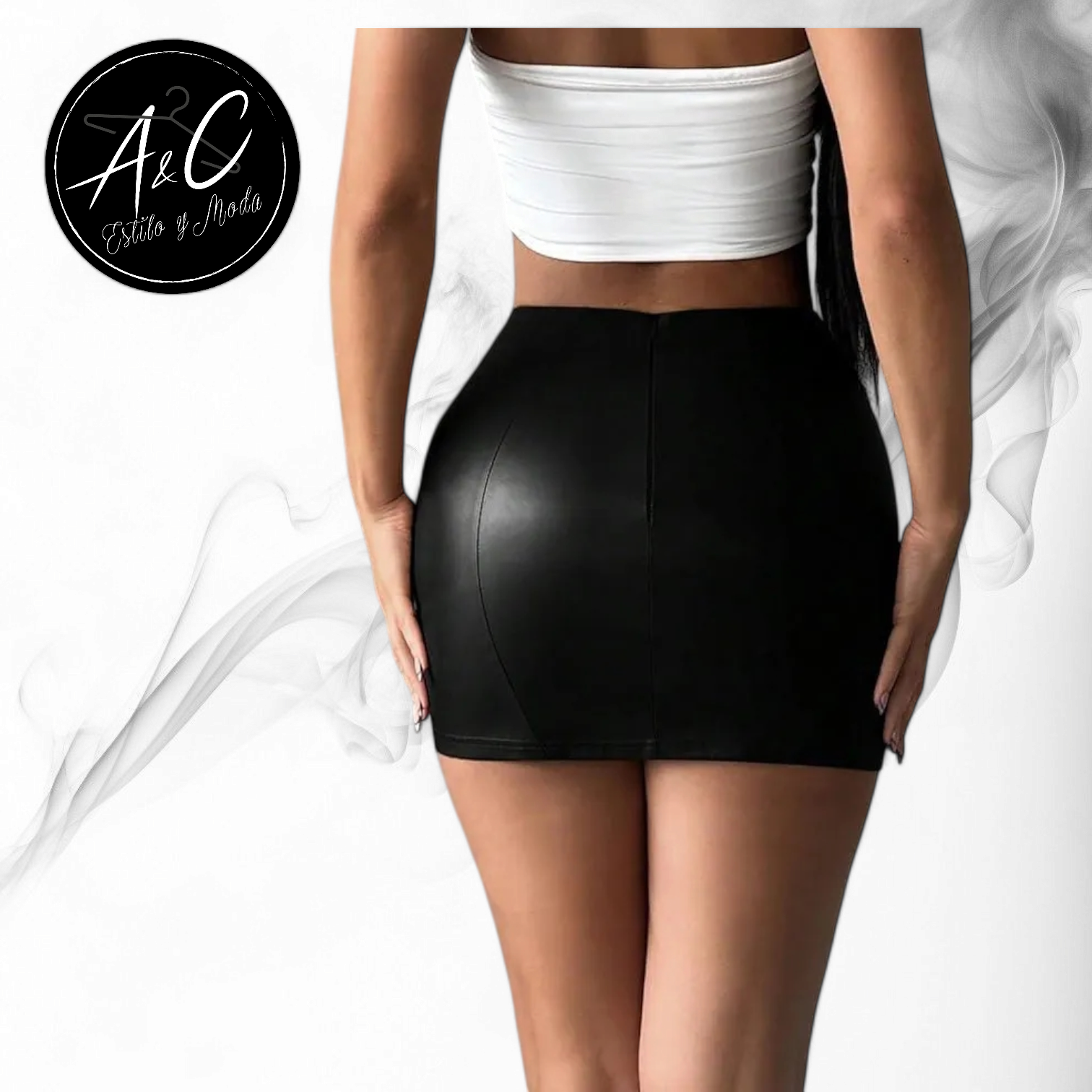 Falda Short Eco Cuero Peruano